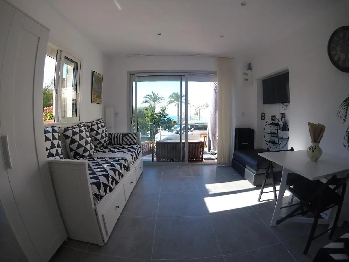 Apartment Sanarybeach France